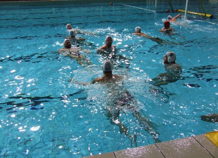 Tovább robog a Lokomotív