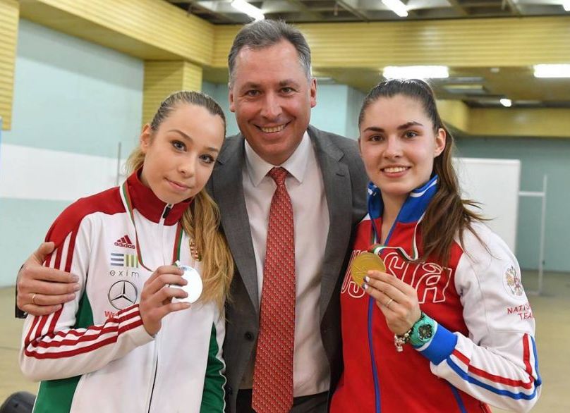 Nemcsak a húszéveseké a világ