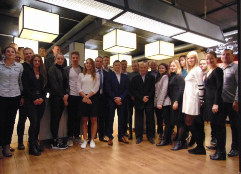 Karácsonyi jutalmazás