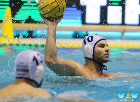 Papírforma-eredmény