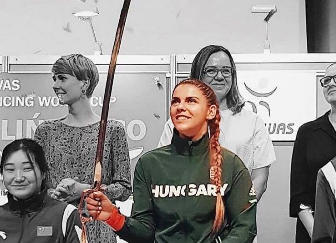 Díszkard és kiváló vb-főpróba az érmek mellé