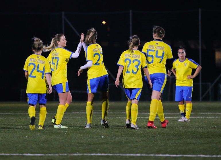 Kiütéssel nyertek női labdarúgóink