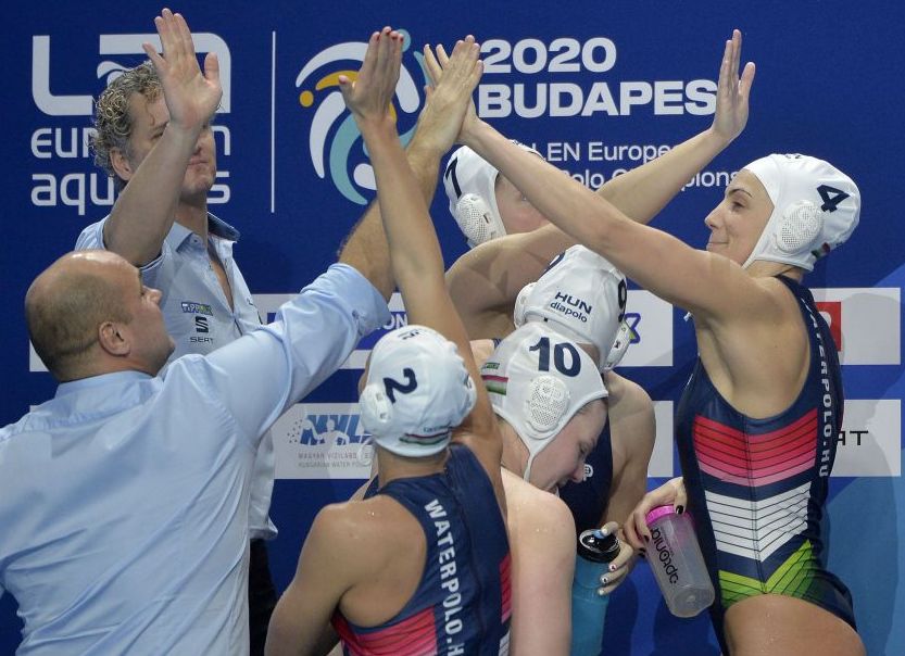 A döntőért játszhat a női válogatott az Eb-n