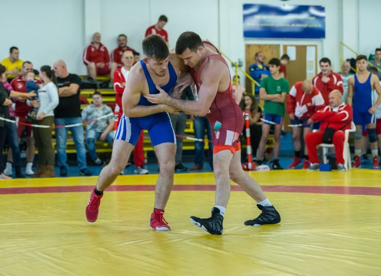 Jó eredményeket érnének el birkózóink a világkupán