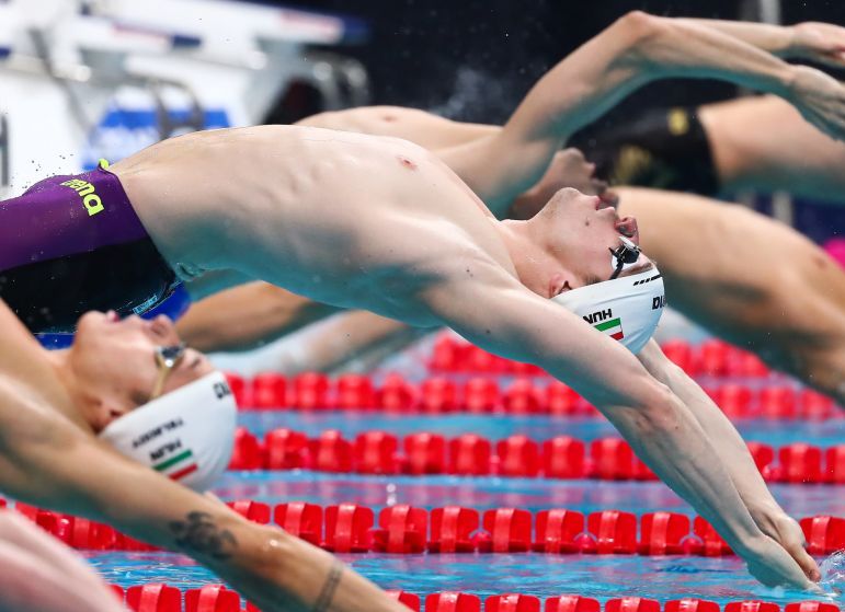 Három arany- és három ezüstérem a nyitónapon