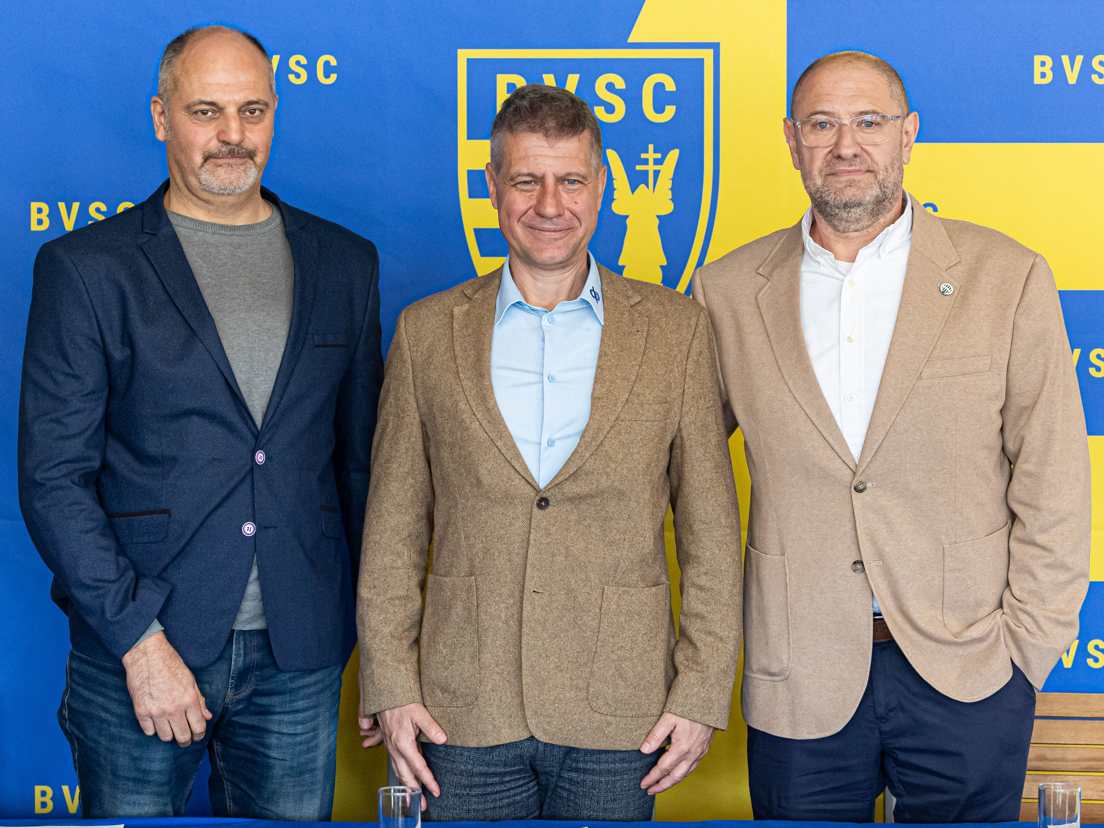 Gálamérkőzések a 115 év jegyében