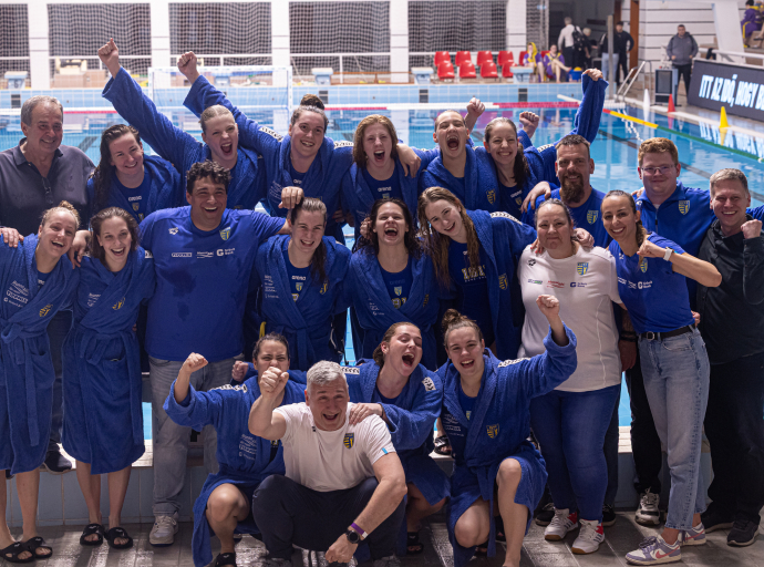 Száz emelet boldogság